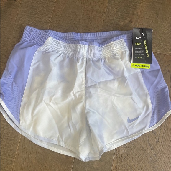 Nike Women’s Brief Lined Shorts - Picture 1 of 3
